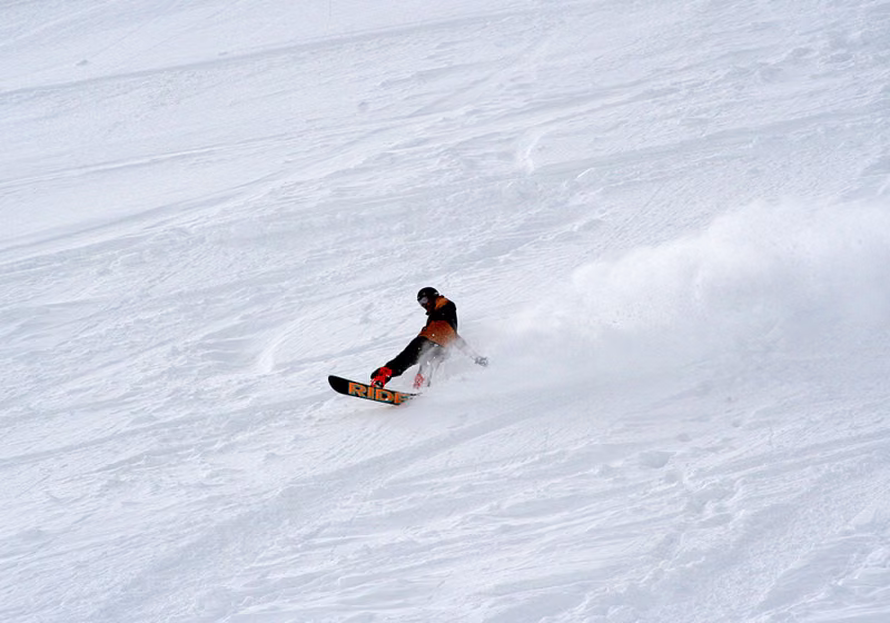 Free Ride Montgenèvre snowboarder © Office de Tourisme de Montgenèvre